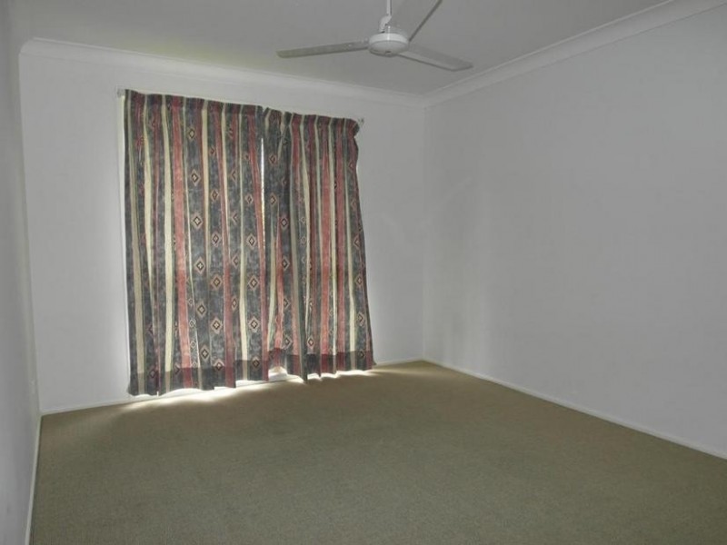 14 Dickenson Place, Kirwan QLD 4817