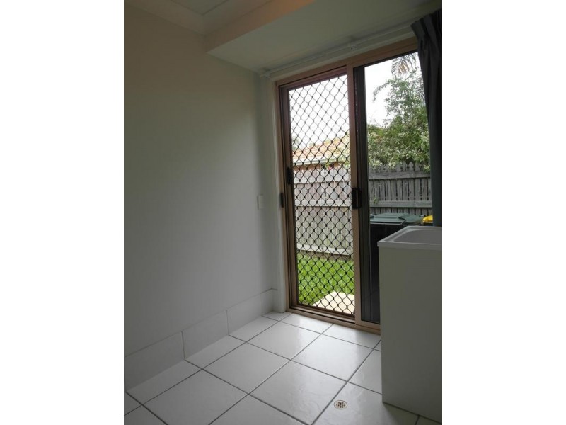 14 Dickenson Place, Kirwan QLD 4817