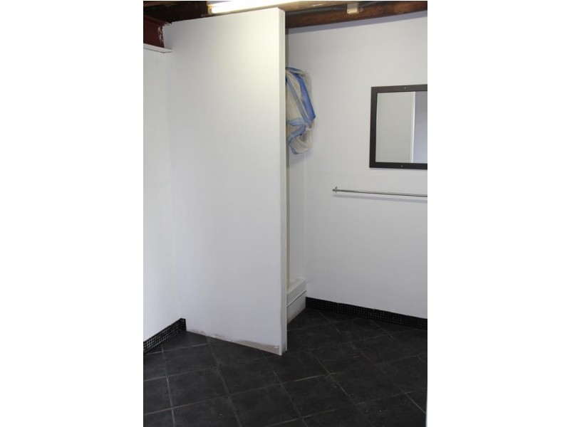1432 Riverway Dr, Kelso QLD 4815
