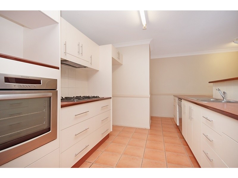 21 Malaga Street, Kirwan QLD 4817