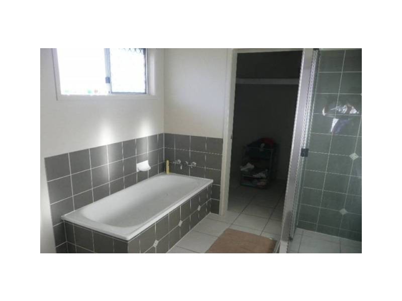 9 Bridgewater Drive, Condon QLD 4815