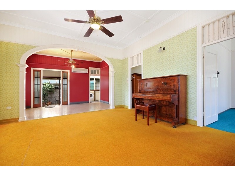 19 Murray Street, North Ward QLD 4810