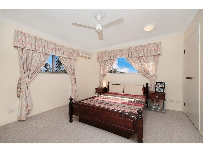 2/81 Twelfth Avenue, Railway Estate QLD 4810