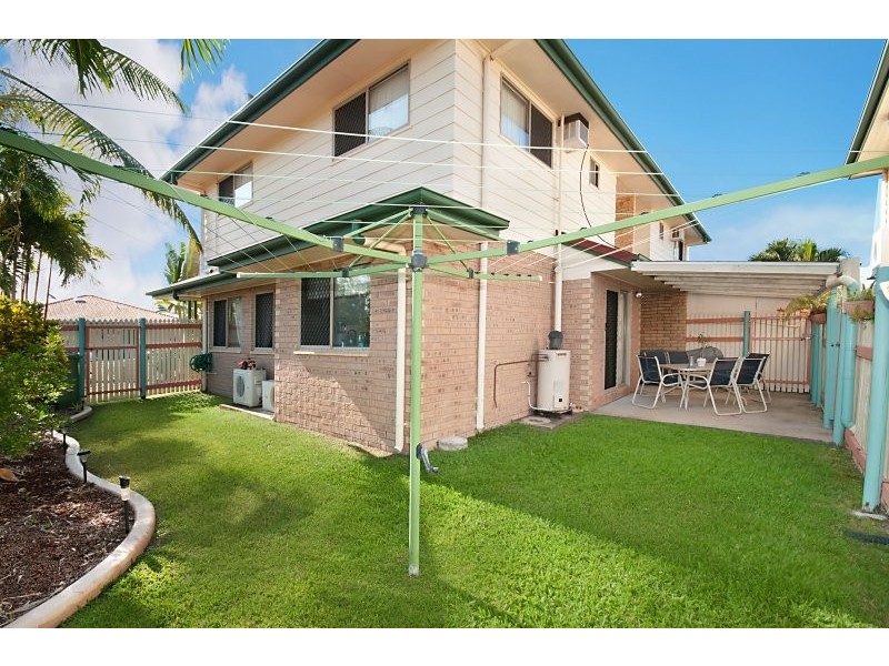 2/81 Twelfth Avenue, Railway Estate QLD 4810