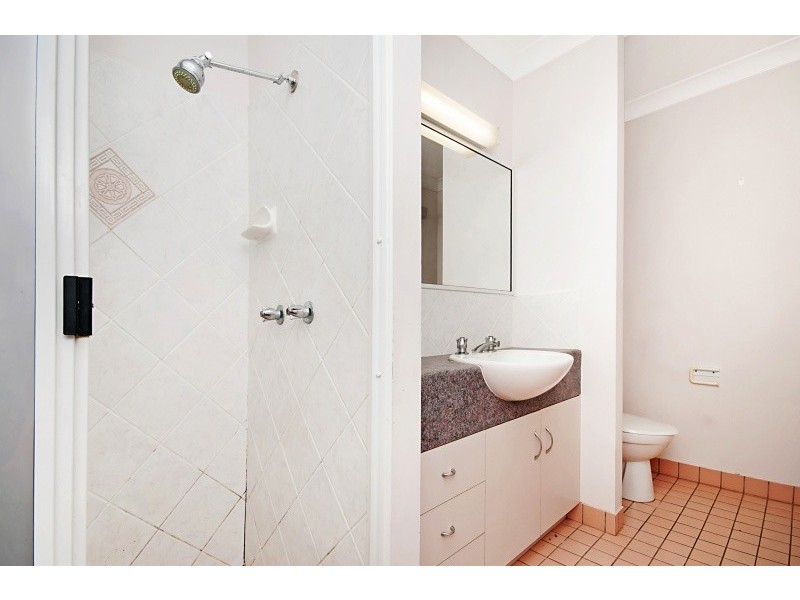 11 Feeney Avenue, Rasmussen QLD 4815