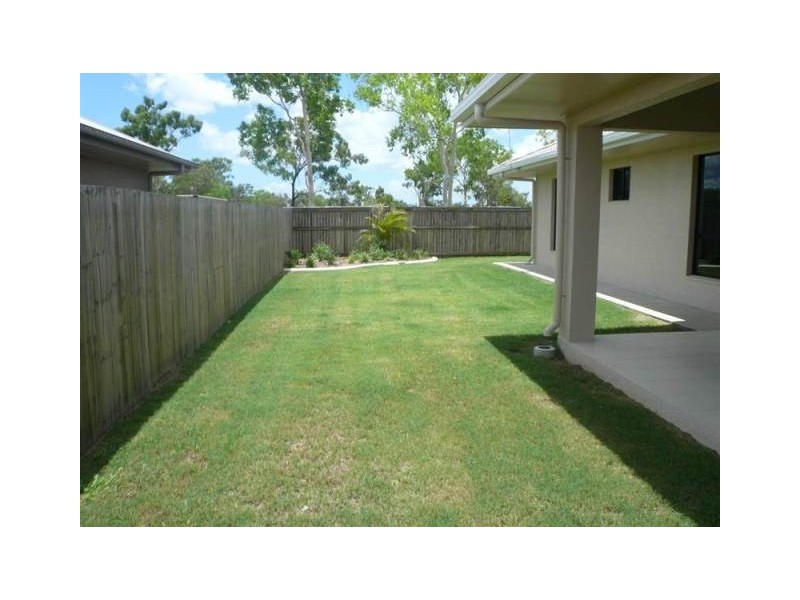 Bohle Plains QLD 4817