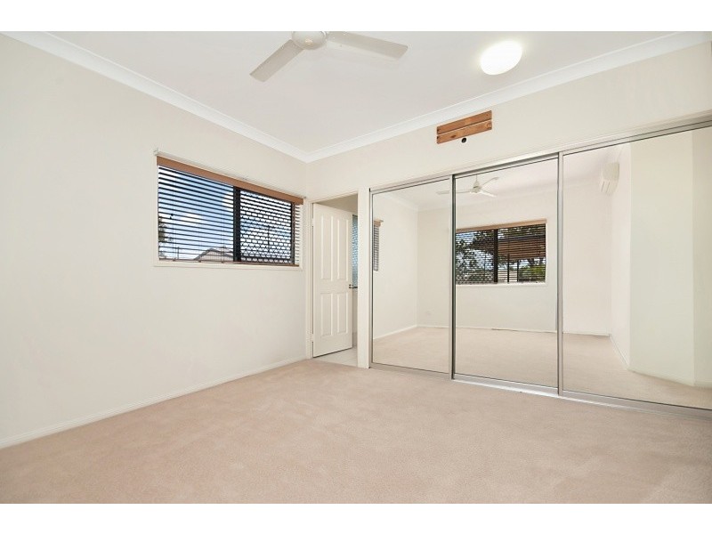 60 Mount Low Parkway, Mount Low QLD 4818