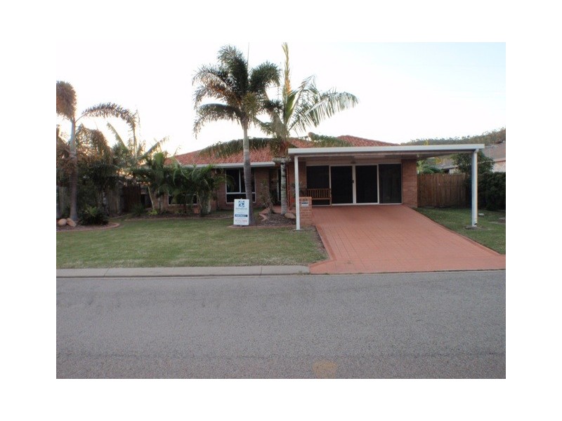 33 Wallace Circuit, Kirwan QLD 4817