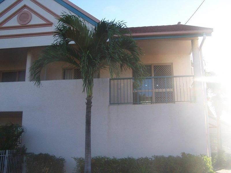 11/51-55 Bamford Lane, Kirwan QLD 4817