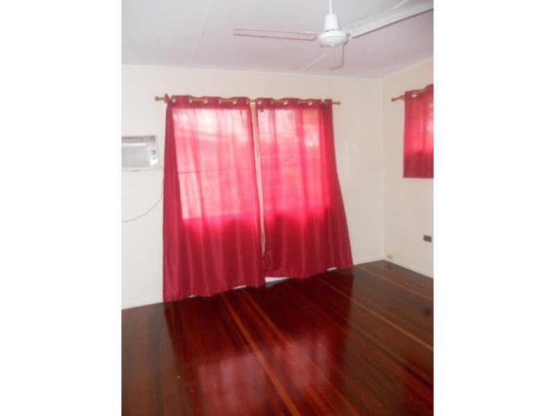 25 Hutchins Street, Heatley QLD 4814