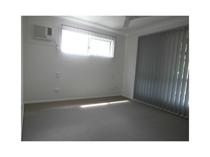 42 Nettleton Street, Mount Louisa QLD 4814