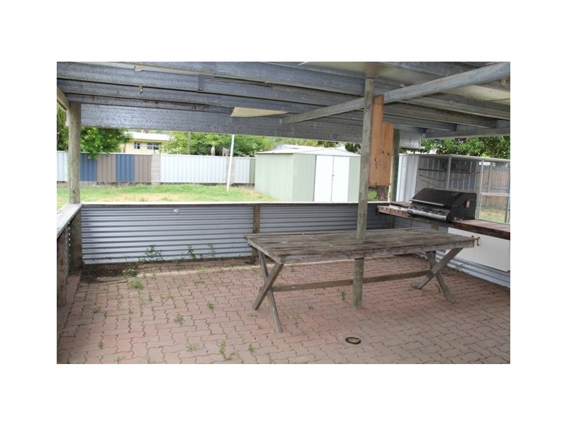 1432 Riverway Drive, Kelso QLD 4815
