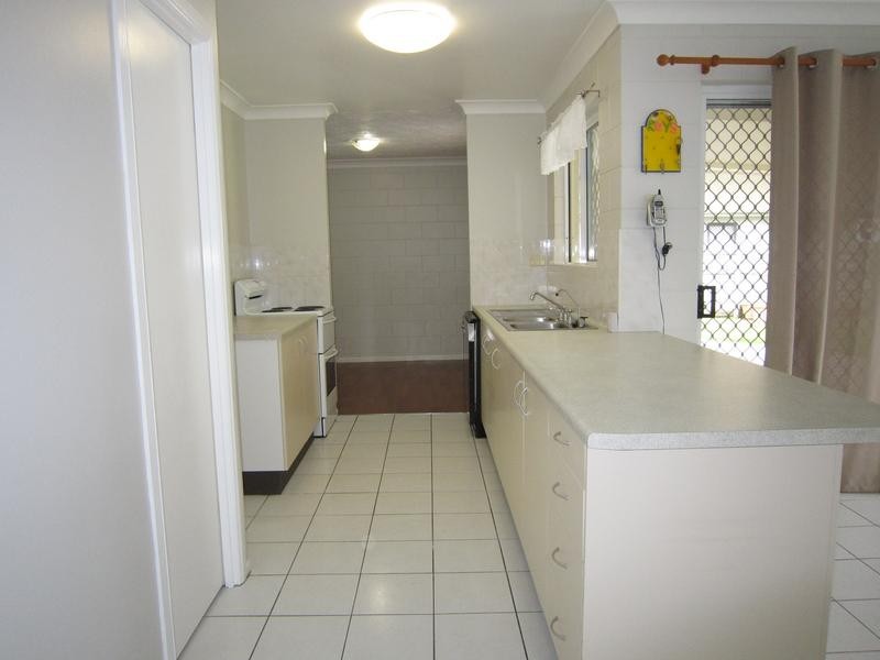 57 Raintree Way, Kirwan QLD 4817