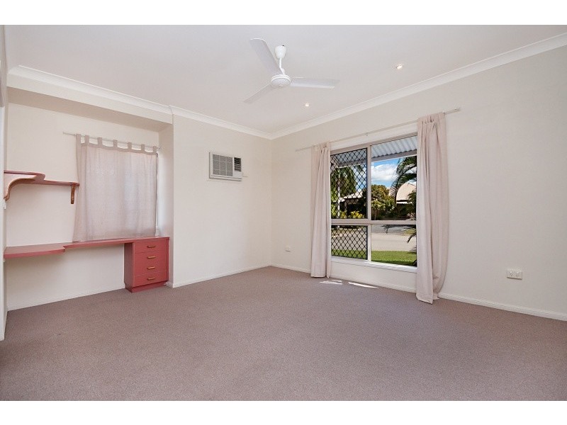 4 Bohemia Drive, Kirwan QLD 4817
