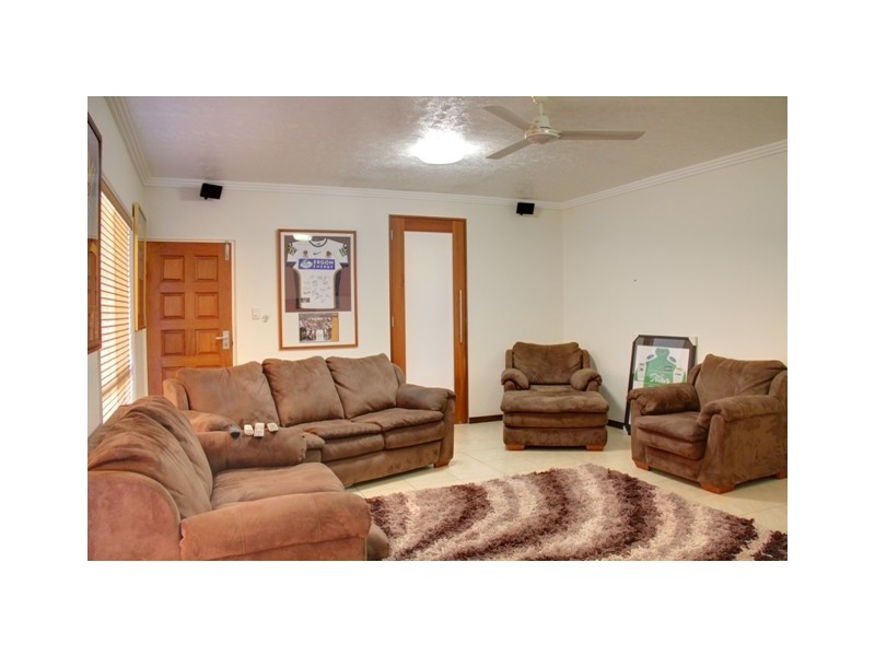 1 Bamboo Court, Mount Louisa QLD 4814