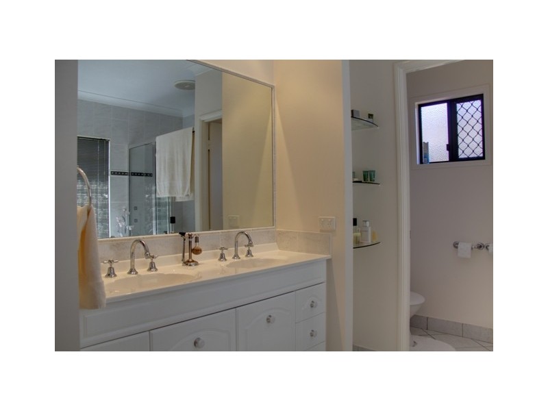 1 Bamboo Court, Mount Louisa QLD 4814