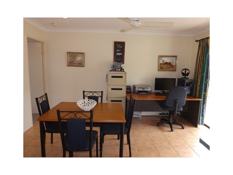 73 Squires Crescent, Kirwan QLD 4817