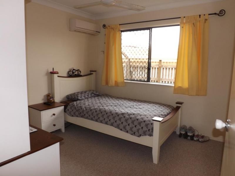 73 Squires Crescent, Kirwan QLD 4817