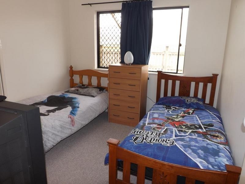 73 Squires Crescent, Kirwan QLD 4817