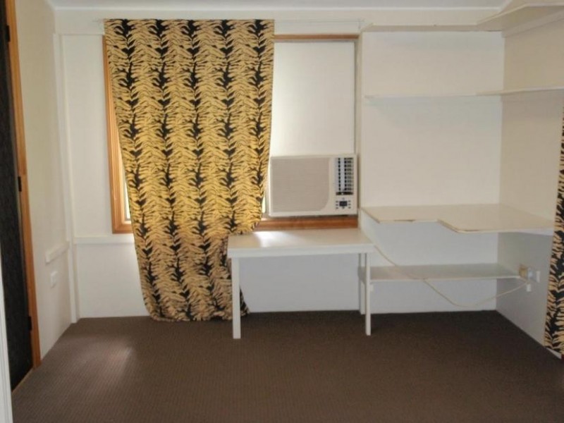 52 Illuta Street, Rasmussen QLD 4815