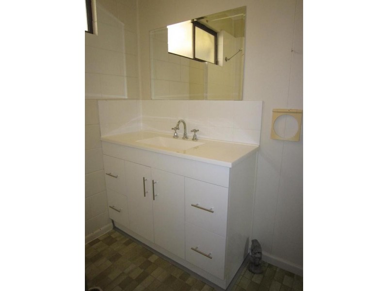 52 Illuta Street, Rasmussen QLD 4815