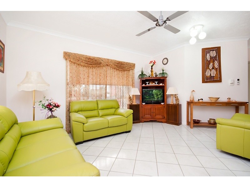 45 Canterbury Road, Kirwan QLD 4817