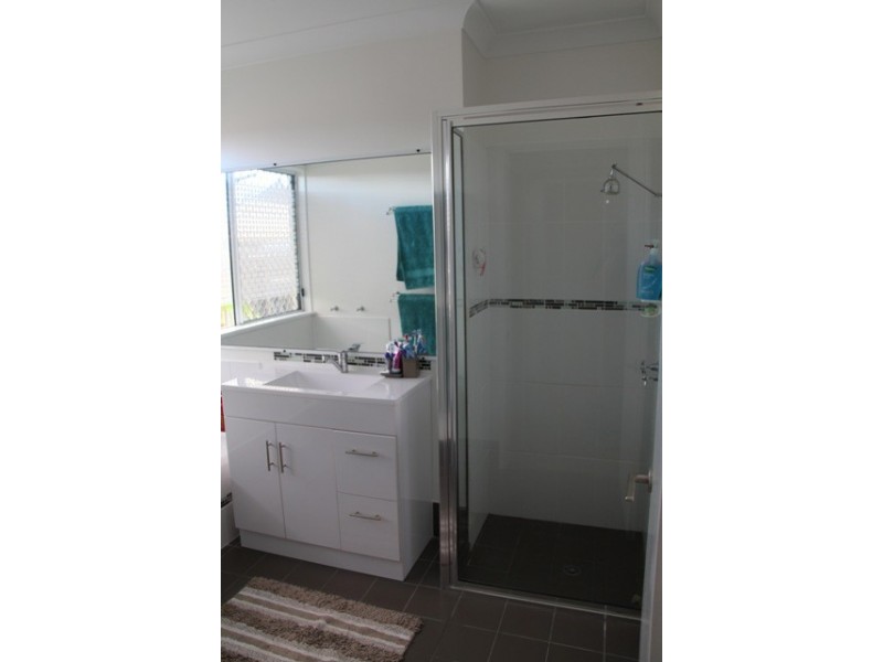 43 Warland Street, Kirwan QLD 4817