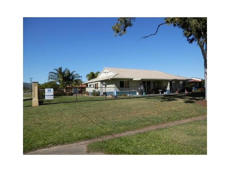 1/9 Nineteenth Avenue, Kirwan QLD 4817