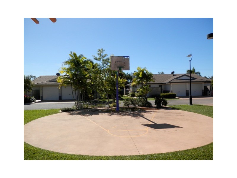 1/9 Nineteenth Avenue, Kirwan QLD 4817