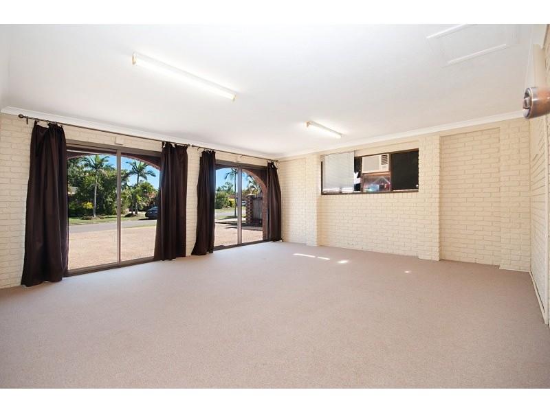 25 Jefferson Crescent, Kirwan QLD 4817