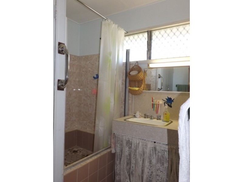 54 Bristol Street, Gulliver QLD 4812