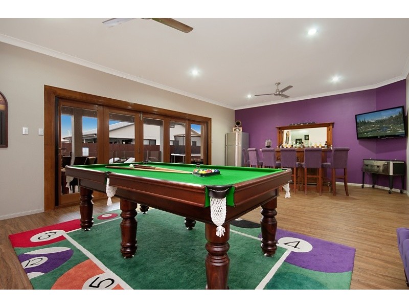 17 Dampier Crescent, Burdell QLD 4818