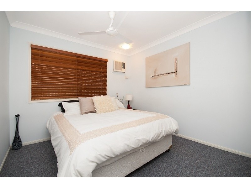 4 Lakeview Court, Kirwan QLD 4817