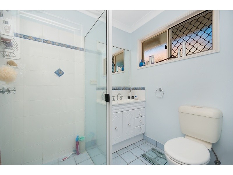 4 Lakeview Court, Kirwan QLD 4817