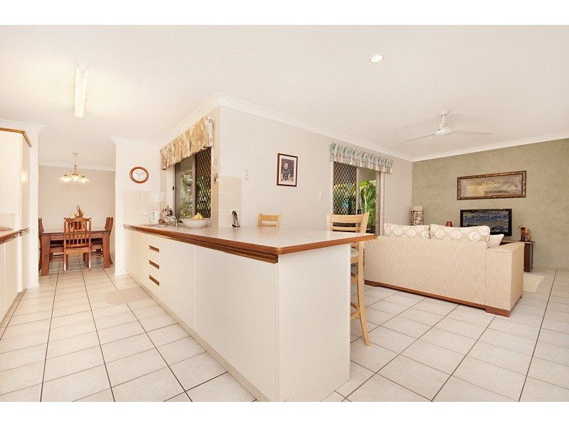 41 Overton Circuit, Kirwan QLD 4817