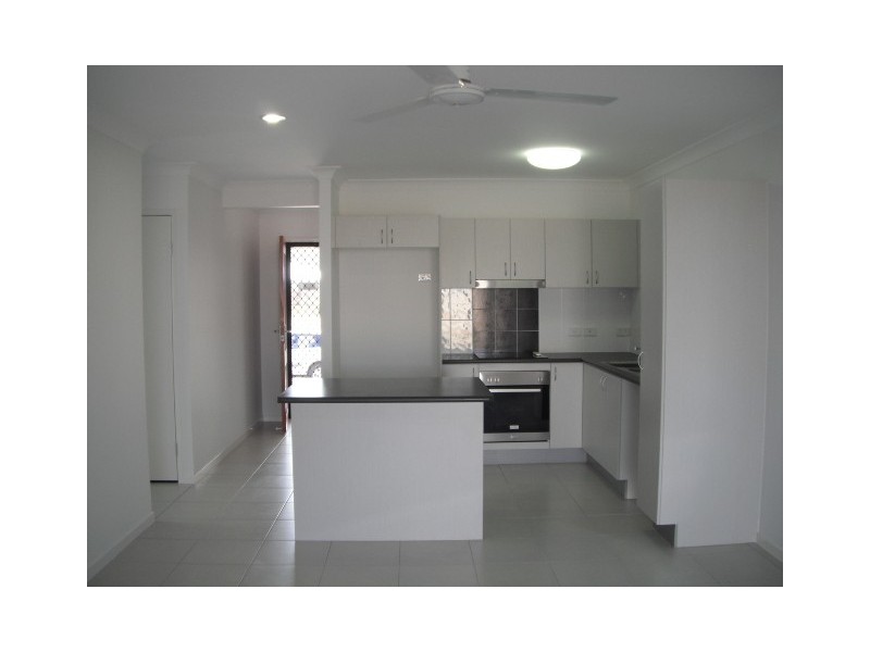 10 Lansing Street, Mount Louisa QLD 4814