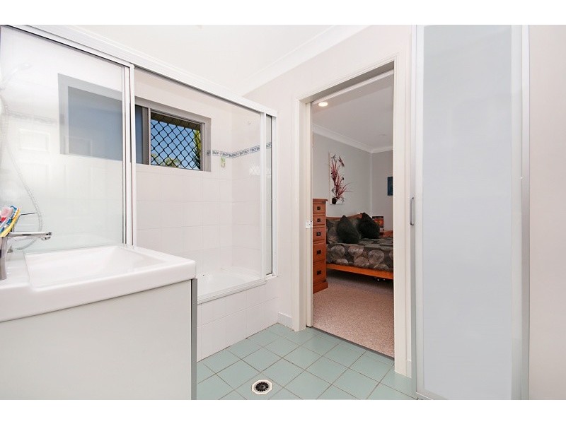 8 Colchester Crescent, Kirwan QLD 4817