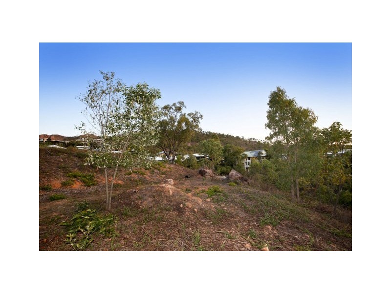 15 Chandon Place, Castle Hill QLD 4810