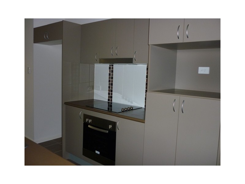 7 Exeter Way, Mount Low QLD 4818