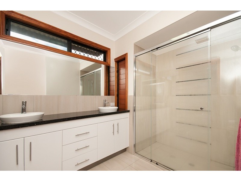 27 Horizon Drive, Douglas QLD 4814