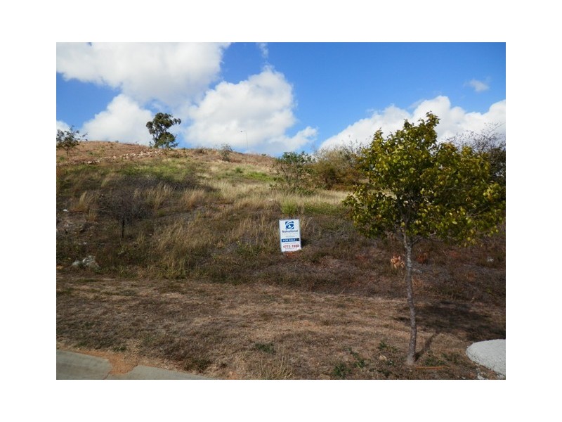 11 Moondani Close, Douglas QLD 4814