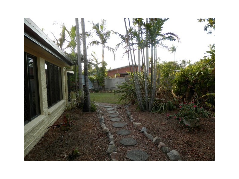 5 Shirleen Crescent, Condon QLD 4815