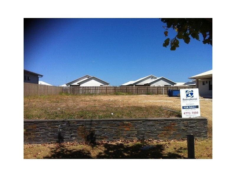 7 Sanctum Boulevard, Mount Low QLD 4818