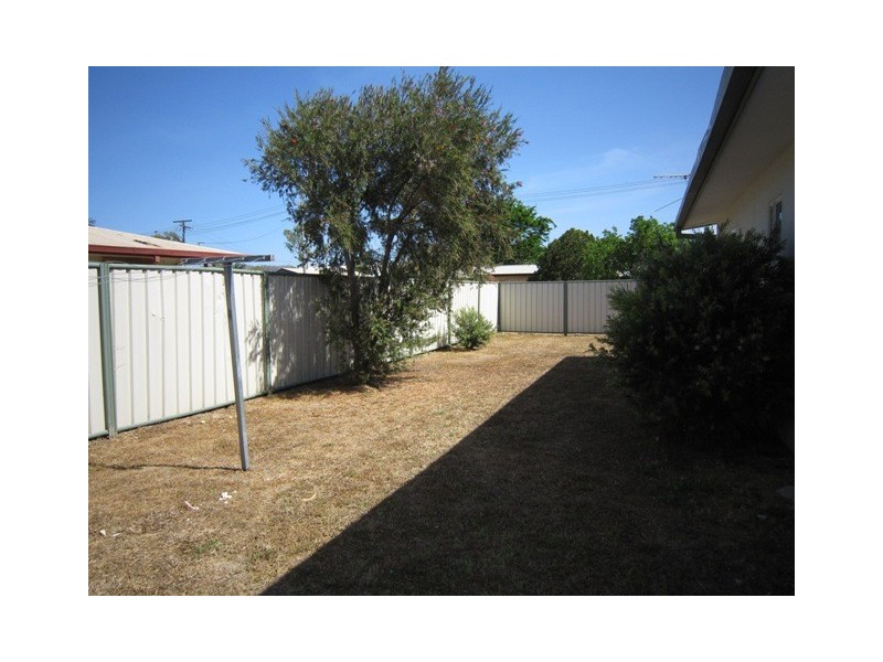 1 Alexander Court, Rasmussen QLD 4815