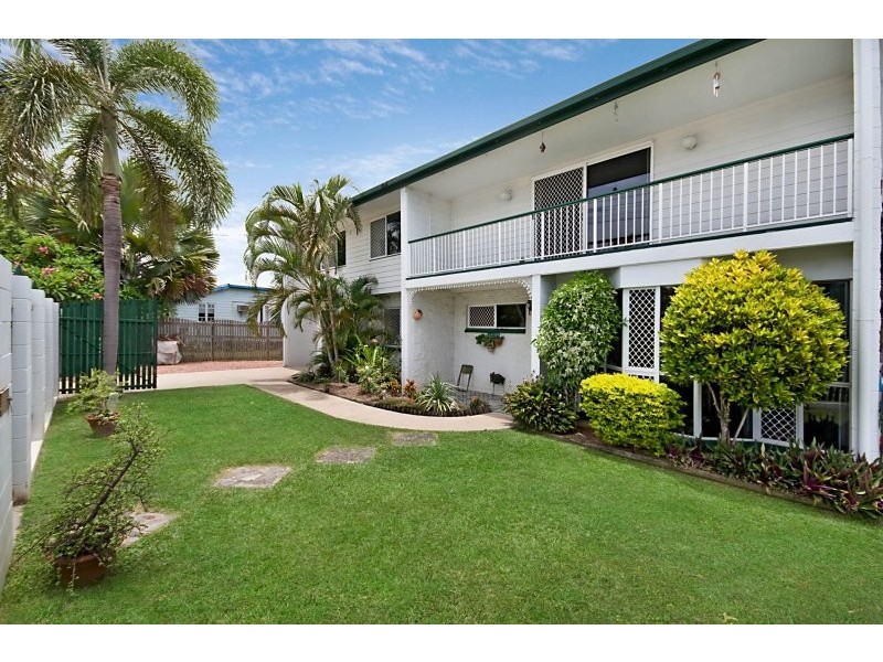 399 Ross River Road, Cranbrook QLD 4814