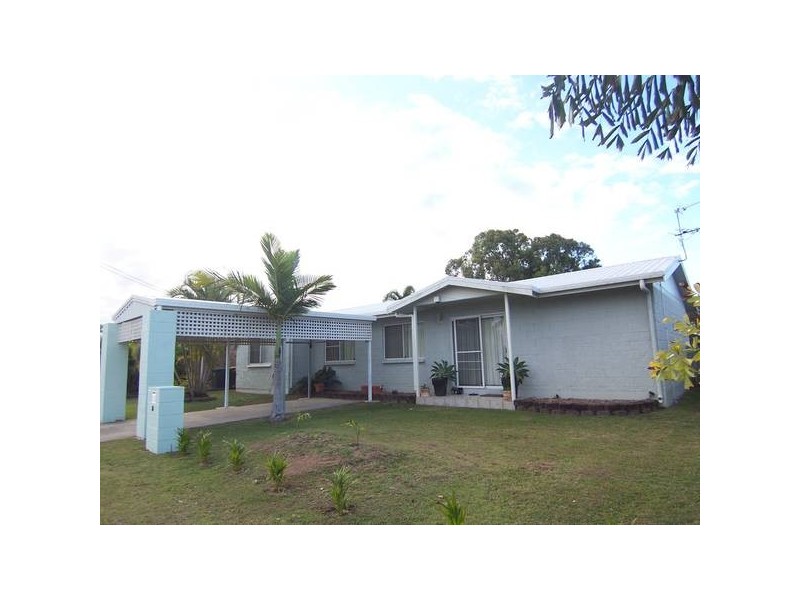 8 Newsholme Avenue, Deeragun QLD 4818