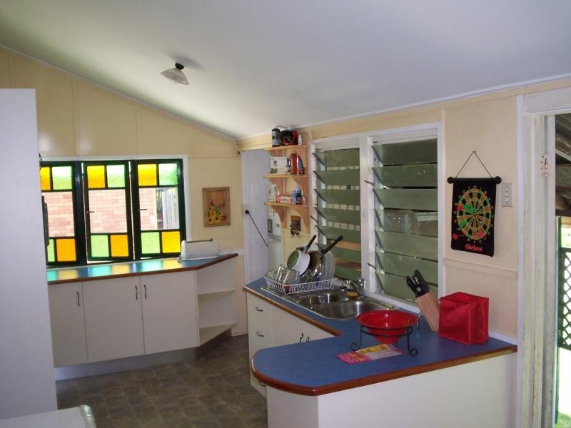 5 Wattle St. Kirwan, Townsville QLD 4810