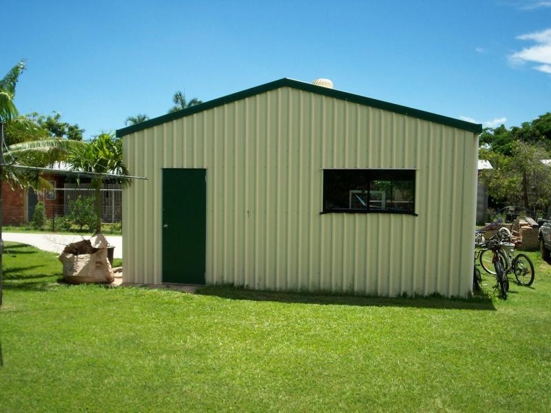 5 Wattle St. Kirwan, Townsville QLD 4810