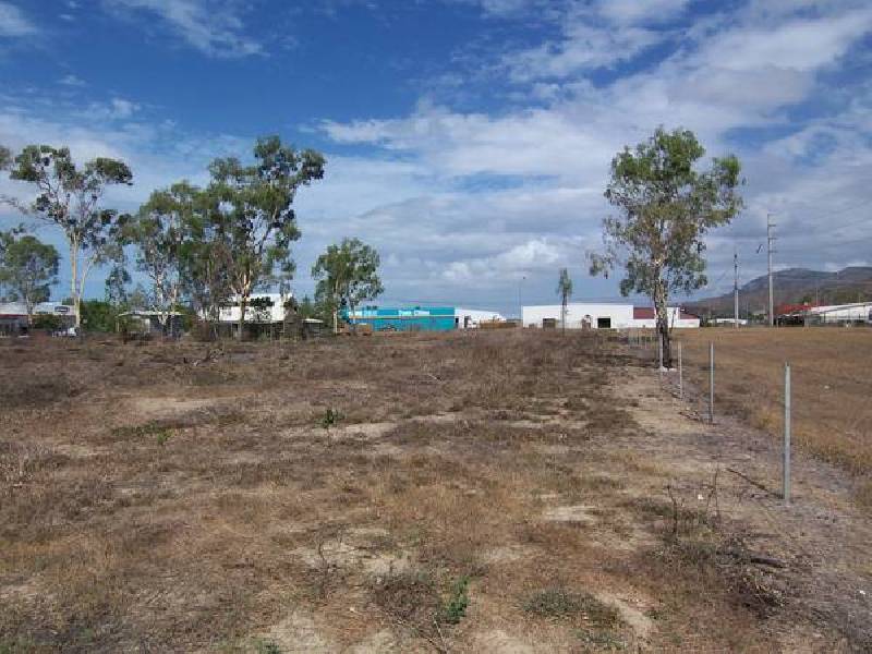 204 Vickers Rd., Condon QLD 4815