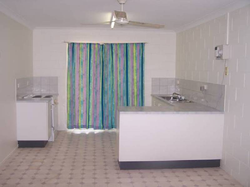 31 Wayne Street, Kelso QLD 4815